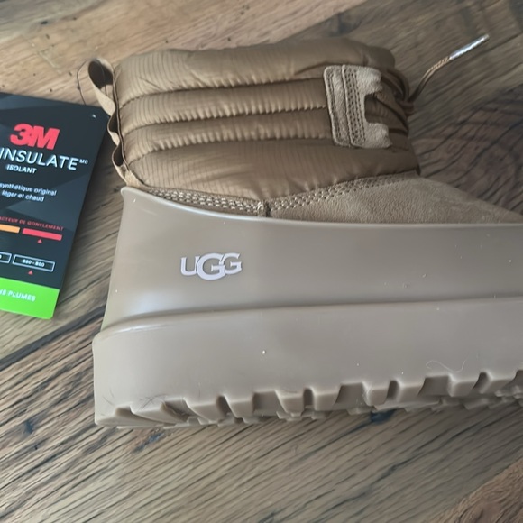 UGG womens NEW Classic Mini Lace Up Weather proof boots 9 Thinsulate - Picture 11 of 13